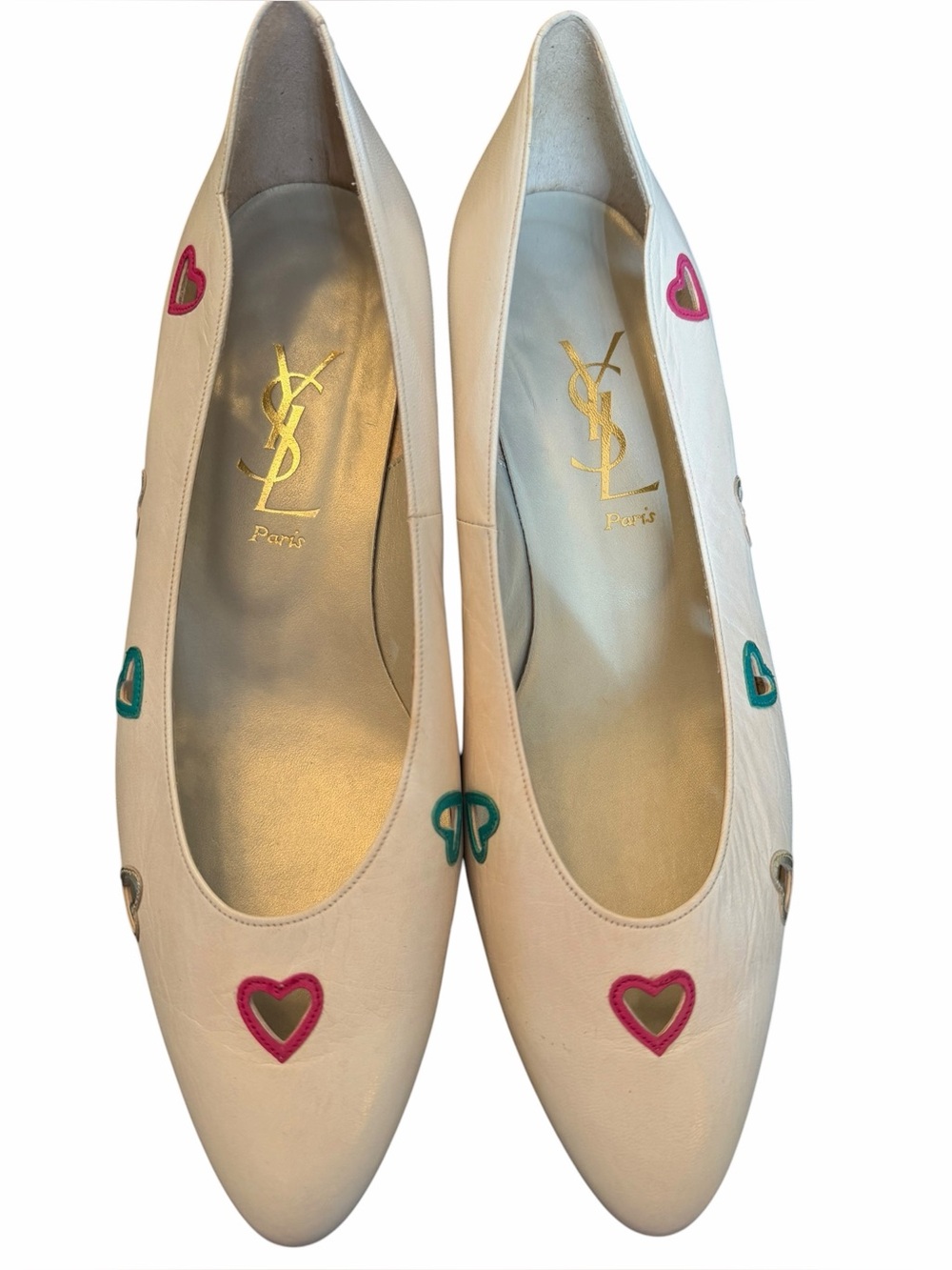Yves Saint Laurent Paris Heart Leather Kitten Heel Pumps EU 37 US 6.5 RARE ❤️